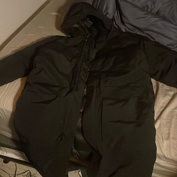 Lululemon Cold City Parka - Picture 1 of 2